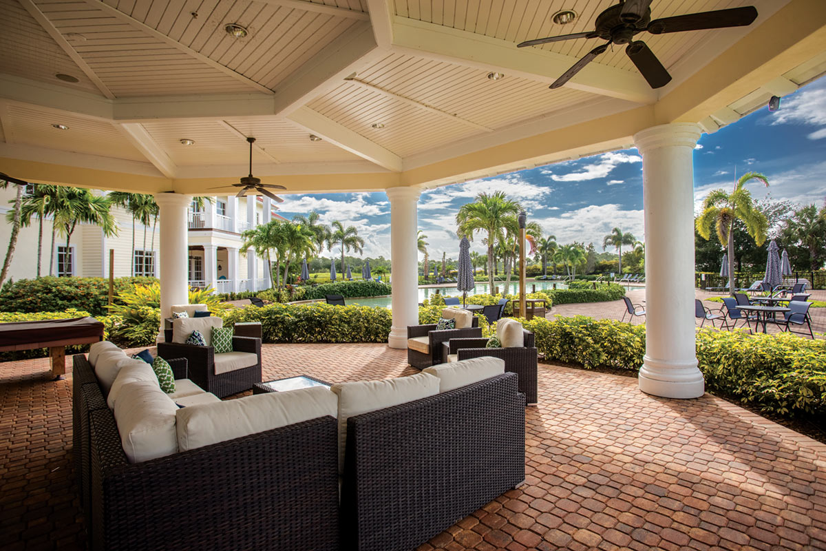 Hampton Lakes Clubhouse Patio